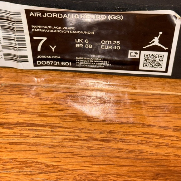 Air Jordan Retro 8 Kids Black and Red Basketball Shoes size 7Y - Picture 6 of 6